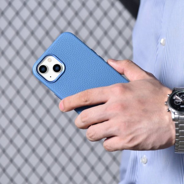 iCarer Litchi Premium Leather Case skórzane etui iPhone 14 Plus magnetyczne z MagSafe jasnoniebieski (WMI14220711-LB)