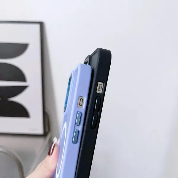 Magnetyczne etui z MagSafe Color Matte Case do iPhone 15 Pro - burgundowe