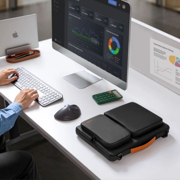 Pancerna Torba Tech-Protect Defender do Laptopa 13 14 cali Wodoodporna (MacBook NEO, Pro, Air 13") Black/Orange