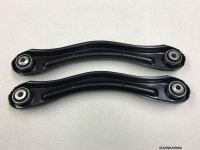 2 X Wahacz tylny górny 52124820 + 52124821 GRAND CHEROKEE (WK2) DURANGO 