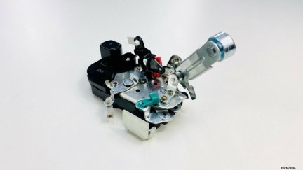Front Right Door Lock Actuator for Jeep Cherokee KJ 2002-2007 ESS/KJ/033A