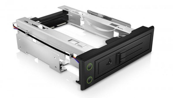 IcyBox IB-166SSK-B 3,5&#039;&#039; HDD SATA/SAS
