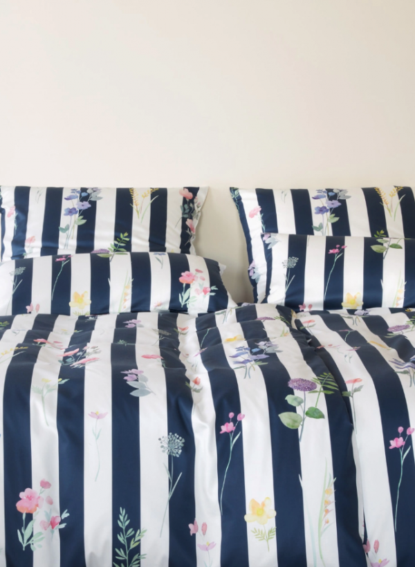 Elegante pościel mako bawełna Flowerstripe marine 24577 155x200
