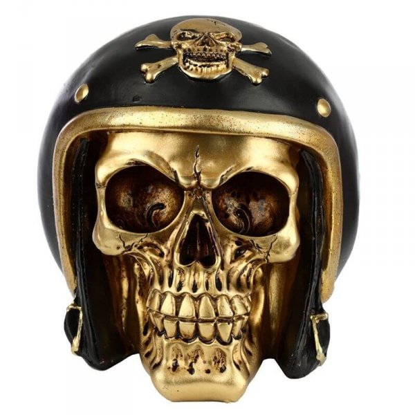figurka dekoracyjna Złota Czaszka w kasku motocyklowym - pirat drogowy
