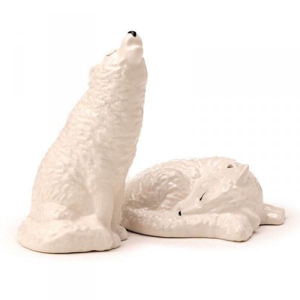 Dwa Wilki solniczka i pieprzniczka - zestaw do soli i pieprzu w kształcie dwóch białych wilków