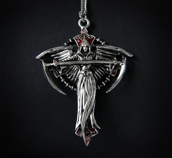 mroczny gotycki anioł - naszyjnik Vocare Carpe Noctum od Anne Stokes, talizman: Odnalezienie Przeznaczenia