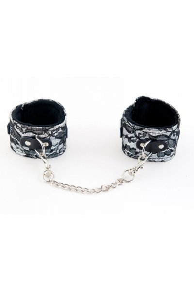 Kajdanki-MARCUS 712001 Ankle  cuffs with metal chain tracery syntetic silver bdsm Valentine day