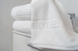 Komplet Ręczników Hotelowych HOTEL Frotex Baden-Baden 2szt. z tłoczeniem HOTEL