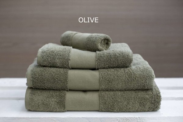 duży ręcznik kąpielowy Olima 450 olive