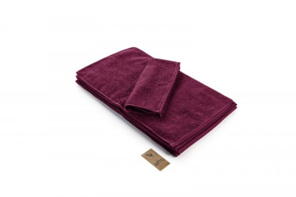 ARTG Towelzz® Guest Towel AR034 Burgundy