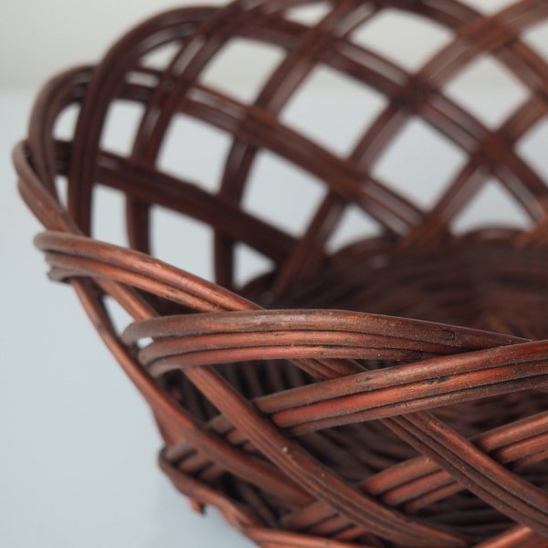 Tacka ażurowa wenge Okrągła 23cm - sklep z wiklina - zdjęcie 2