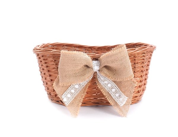 Koszyk wiklinowy na prezenty z kokardą - Sklep z wiklina - zdjęcie