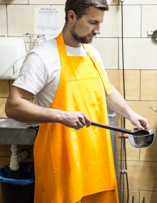 WATERPROOF APRON WITH REINFORCEMENT 108/WZ
