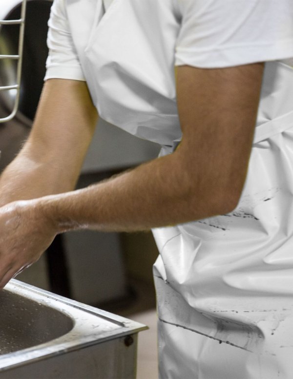WATERPROOF APRON FOR THE MEAT INDUSTRY 075