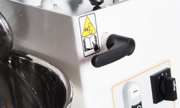 Mikser spiralny RTS 50 TR | podnoszona głowica i wyjmowana dzieża | 48 l | 1,5 kW