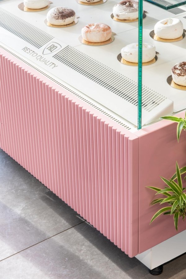 Witryna cukiernicza chłodnicza Dolce Visione Basic 1300 BIANCO | 1300x670x1300 mm
