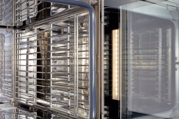 Piec konwekcyjno-parowy elektryczny | piekarniczo-cukierniczy | automatyczny system myjący | 10x600x400 |  18,9 kW | 400 V | Mychef iBake 10E TSC | System TSC - najwyższa stabilność temperatury