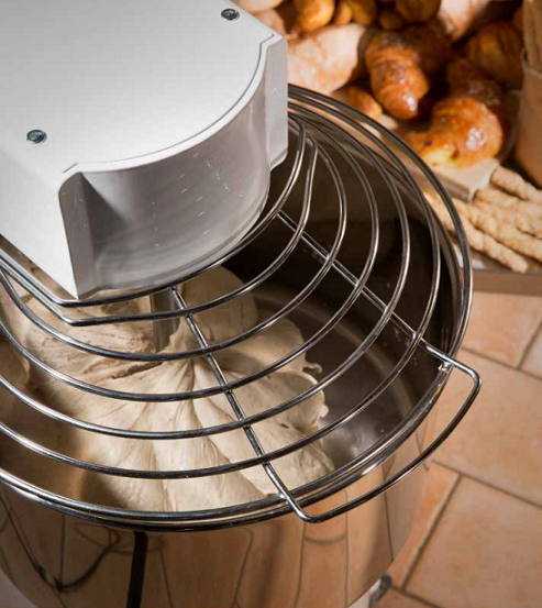 Mikser spiralny RTF 30 TR 2V | podnoszona głowica i niewyjmowana dzieża | 32 l | 1,8 kW