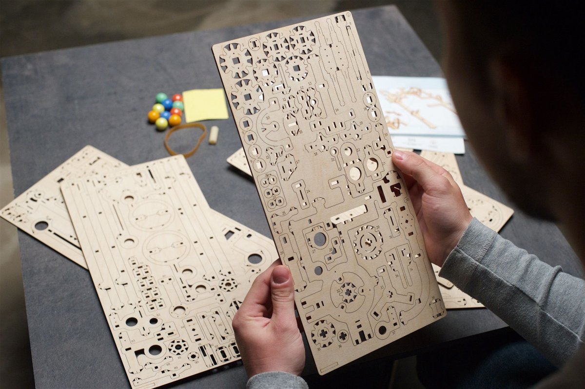 Puzzle 3D Drewniane Marble Run Wciągnik Spiralny uGEARS