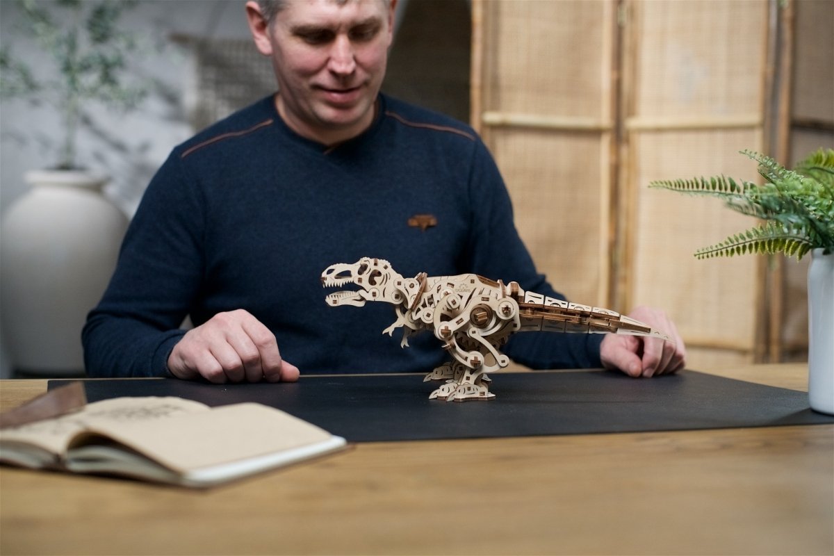 Puzzle 3D Drewniane Tyranozaurus Rex uGEARS