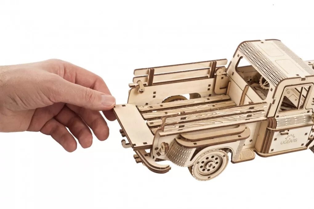 Puzzle 3D Drewniane Pickup Drwala uGEARS