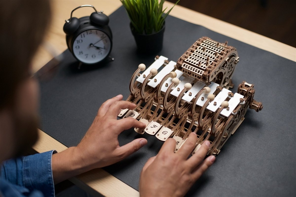 Puzzle 3D Drewniane Mechaniczna Celesta uGEARS
