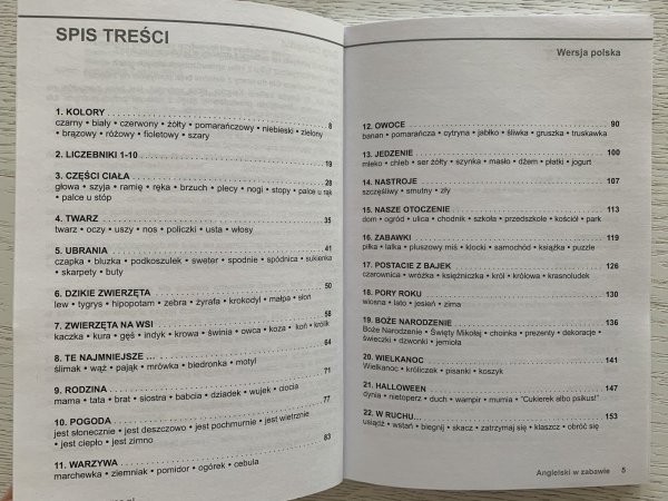 Angielski w zabawie. Scenariusze gier i zabaw językowych dla młodszych dzieci. Praktyczny przewodnik dla lektorów i rodziców 