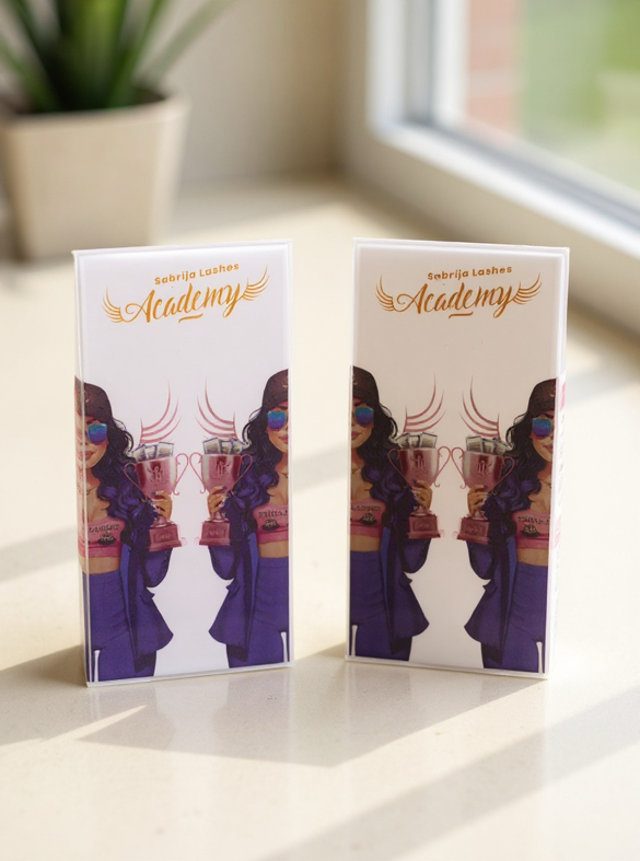 Holder Sabrija Lashes Academy 