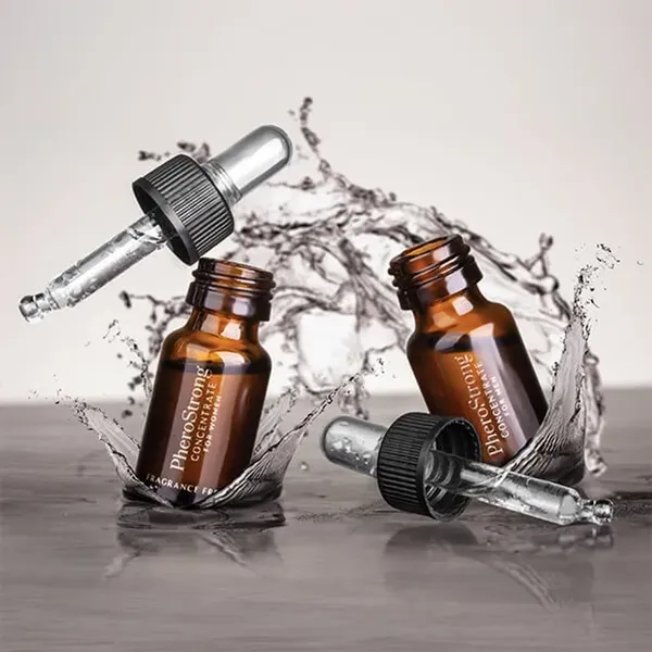 PheroStrong Fragrance Free Concentrate for Women - Bezzapachowy Koncentrat Feromonów Dla Kobiet Na Podniecenie Mężczyzn