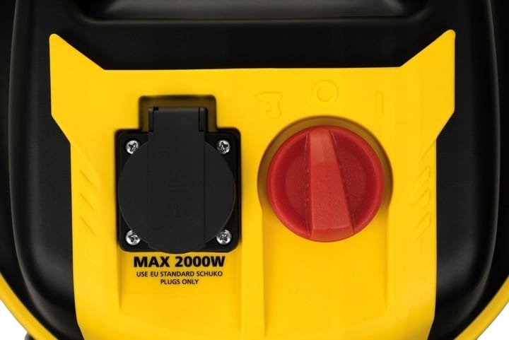 Odkurzacz przemysłowy 1200W z gniazdem 2000W 20L wąż 2m filtr HEPA STANLEY