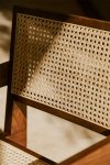 Fotel do salonu ciemny brąz Lila z drewna rattanowego z podłokietnikami