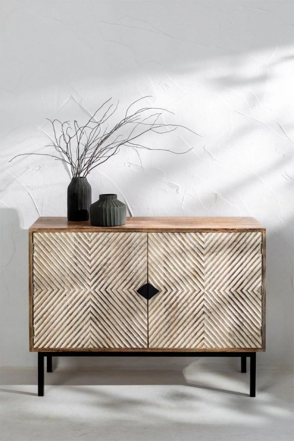 Komoda Adele Design z drewna mango do salonu, sypialni 154 cm