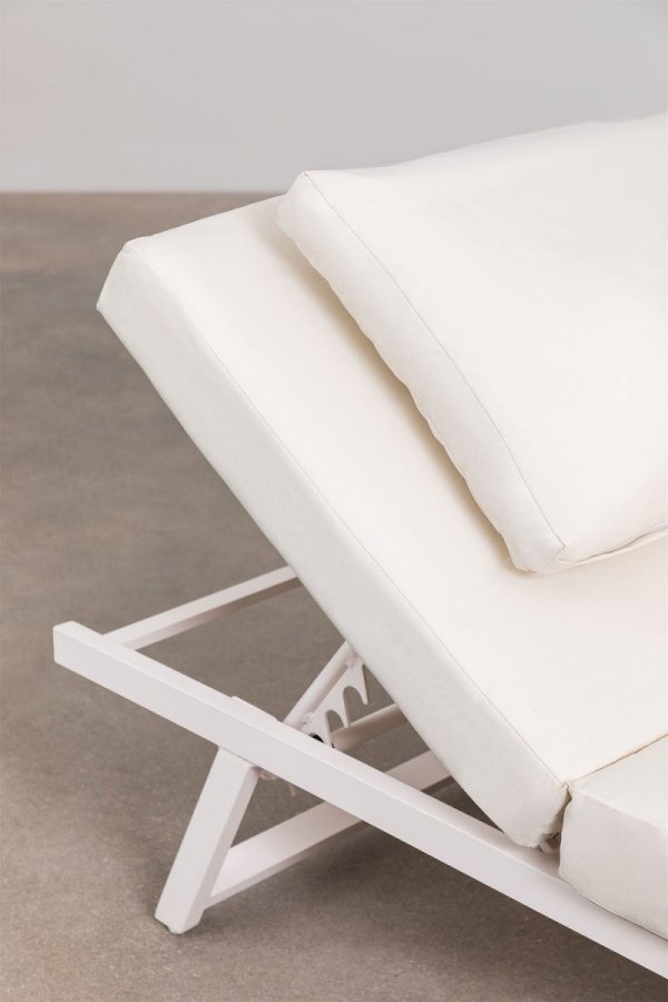 regulowana aluminiowa leżanka tarasowa Chatura z poduszkami z poliestru, nowoczesna sofa ogrodowa na balkon lub taras