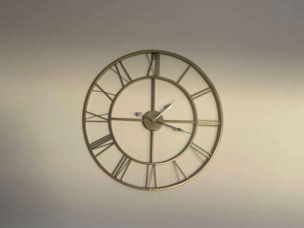 Zegar ścienny minimalistyczny złoty 57cm