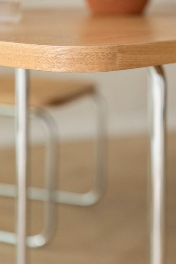 Prostokątny stół jadalny Tento MDF fornir SKLUM jesionowy 240 cm – zbliżenie 