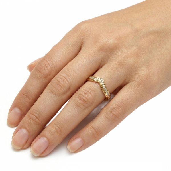 Pierścionek o geometrycznej formie z kamieniami R.12 złoto 375