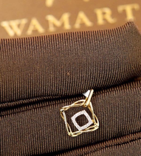 Wisior diamenty 16/0.05cT  złoto 585