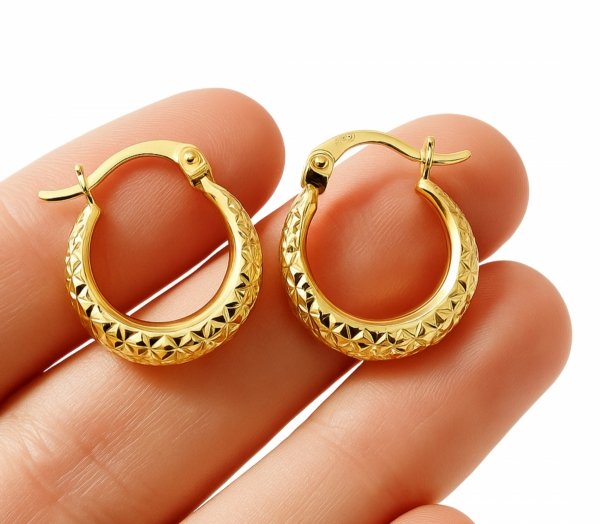 Kolczyki koła 3D diamentowane złoto 585