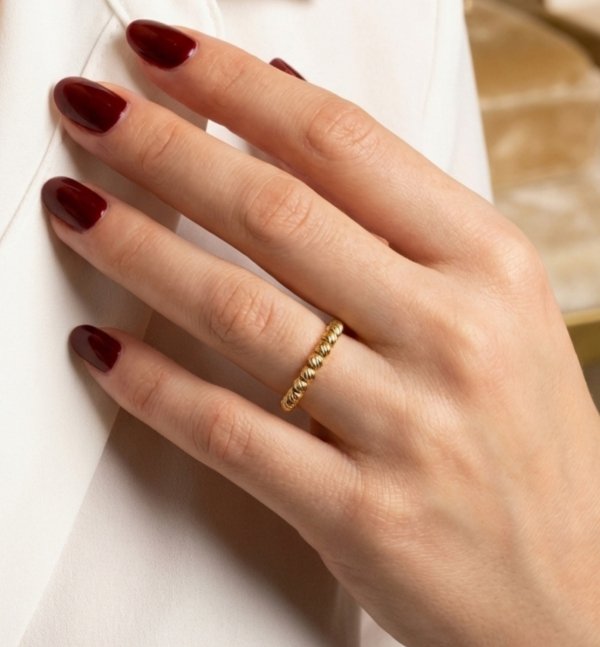 Pierścionek grawerowane kule R.18 złoto 585