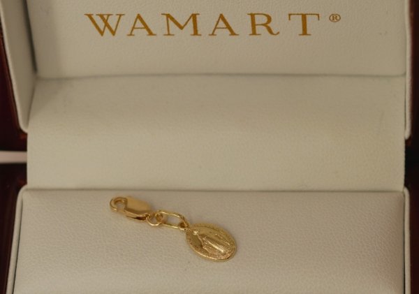 Charms  przywieszka medalik cudowny  złoto 585 