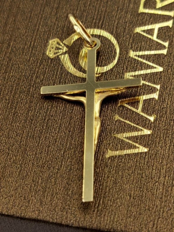 Krzyż z wizerunkiem 4cm złoto 585 