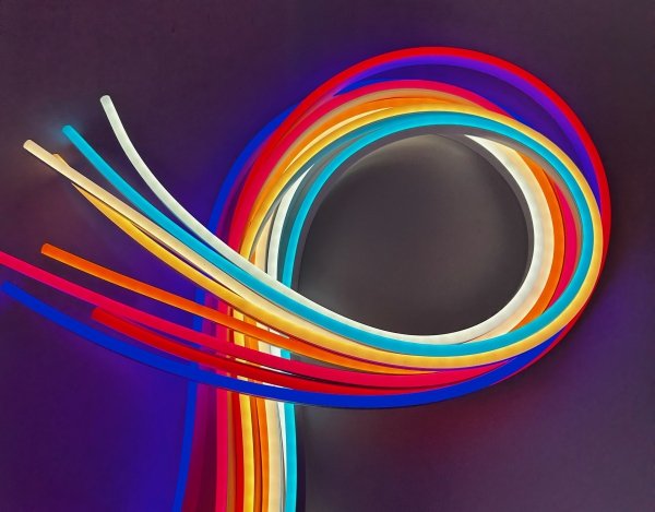 NEON LED 12V SILICONE 6x12 R1 BIAŁY CIEPŁY IP67
