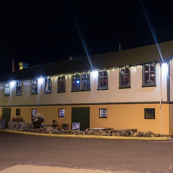 Naświetlacz LED V-TAC 20W LED SMD czarny VT-44022 4000K 1510lm