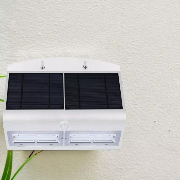 Projektor solarny 6.8W LED biały V-TAC VT-767-7 4000K 800lm