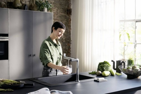 Hansgrohe Aqittura M91 SodaSystem 240 Bateria kuchenna wysoka z filtrem chrom 76837000