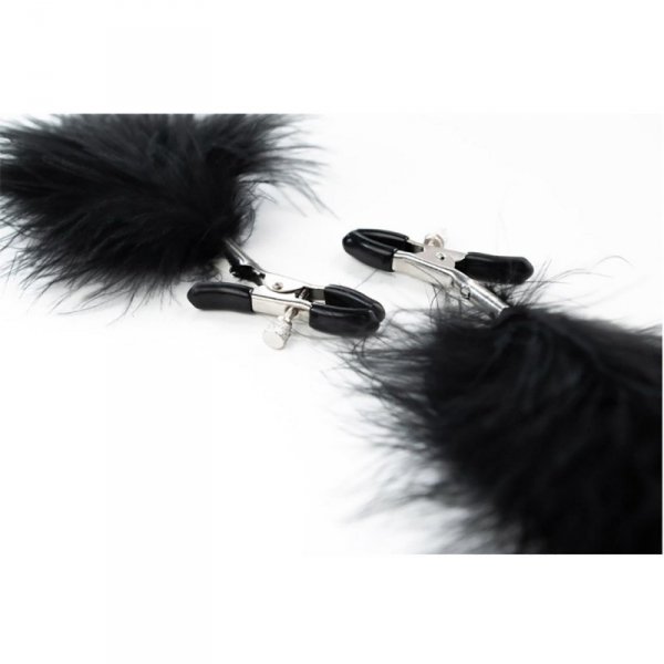 Feather nipple clamps with adjustable
pressure, and soft comfortable pads