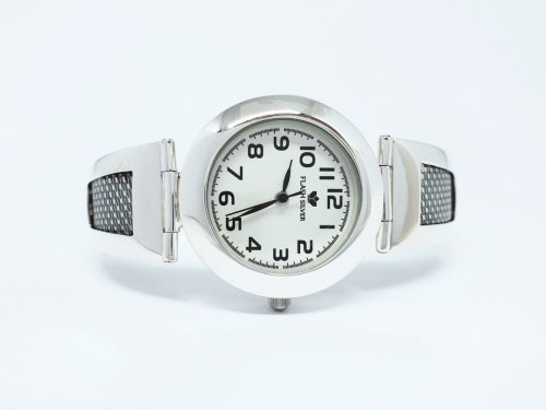Srebrny zdobiony zegarek kod 910 
