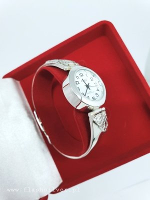Srebrny zegarek damski z oksydą kod 897