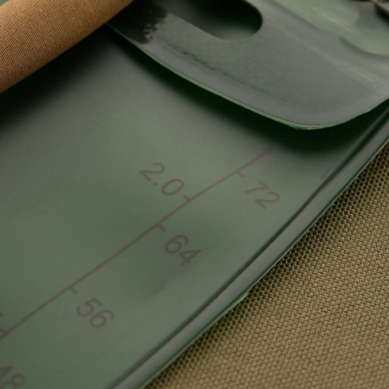 Bukłak M-Tac na wodę 2 L