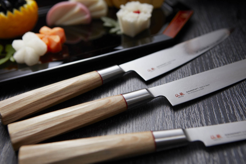 Nóż kuchenny Suncraft SENZO TWISTED OCTAGON Santoku 167 mm